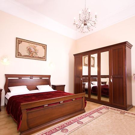 Ekaterina Hotel Oldenburg Bagian luar foto