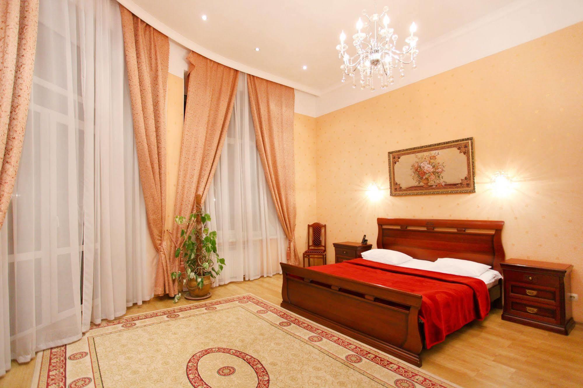 Ekaterina Hotel Oldenburg Bagian luar foto