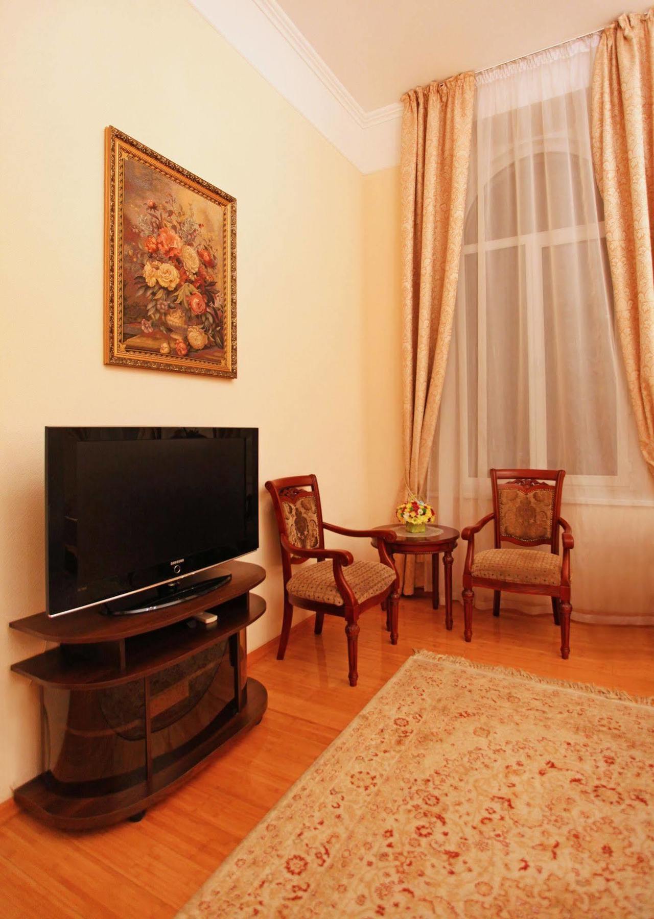 Ekaterina Hotel Oldenburg Bagian luar foto